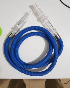 Vòi hút shisha bằng nhựa có đầu ngậm to dây dài khoảng 130 cm