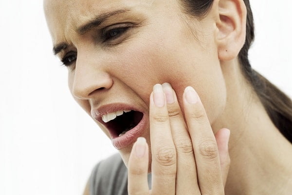 Nguyên nhân dẫn đến tình trạng đau răng thường có rất nhiều nên phải nhanh chóng tìm ra cách chữa